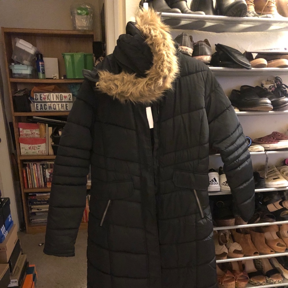 CB SPORTS LONG HOODED PUFF JACKET - MEDIUM